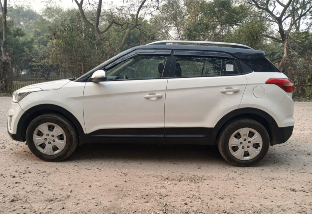 View 2018 Hyundai Creta 1.6 E Plus Petrol Image 2 Used 2018 Hyundai Creta 1.6 E Plus Petrol Image 2