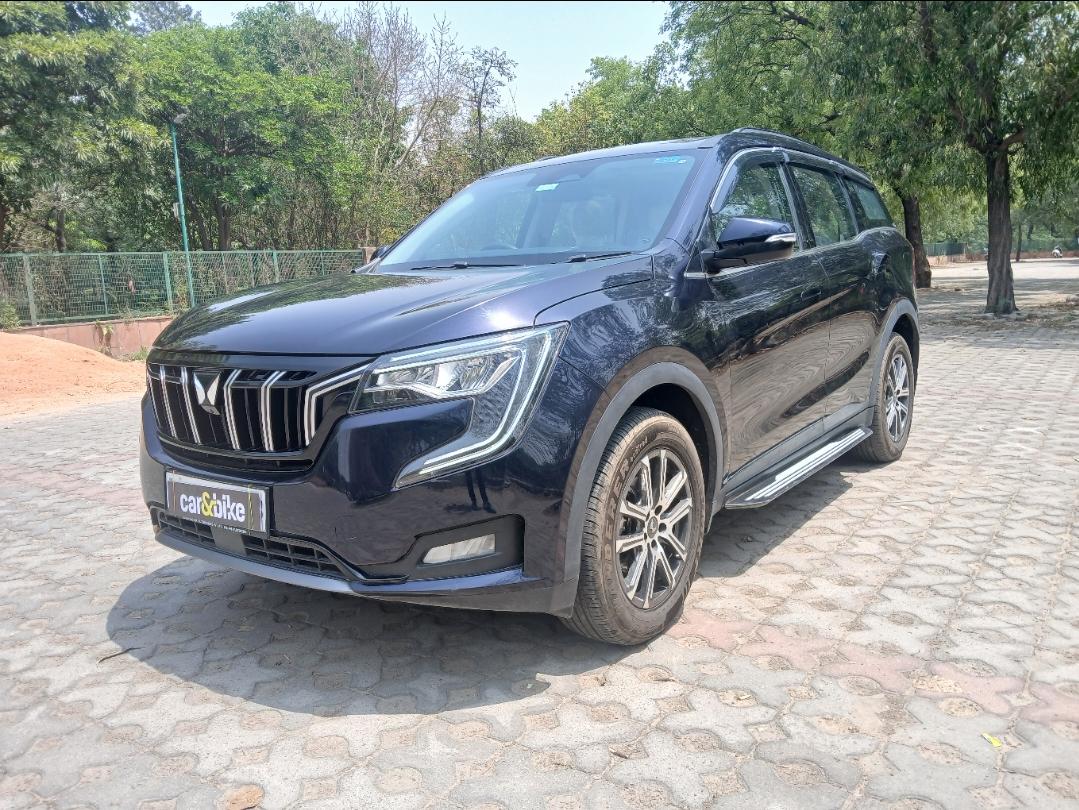 2022 महिंद्रा एक्सयूवी700 AX7 MT Petrol 7 STR 2022 महिंद्रा एक्सयूवी700 AX7 MT Petrol 7 STR