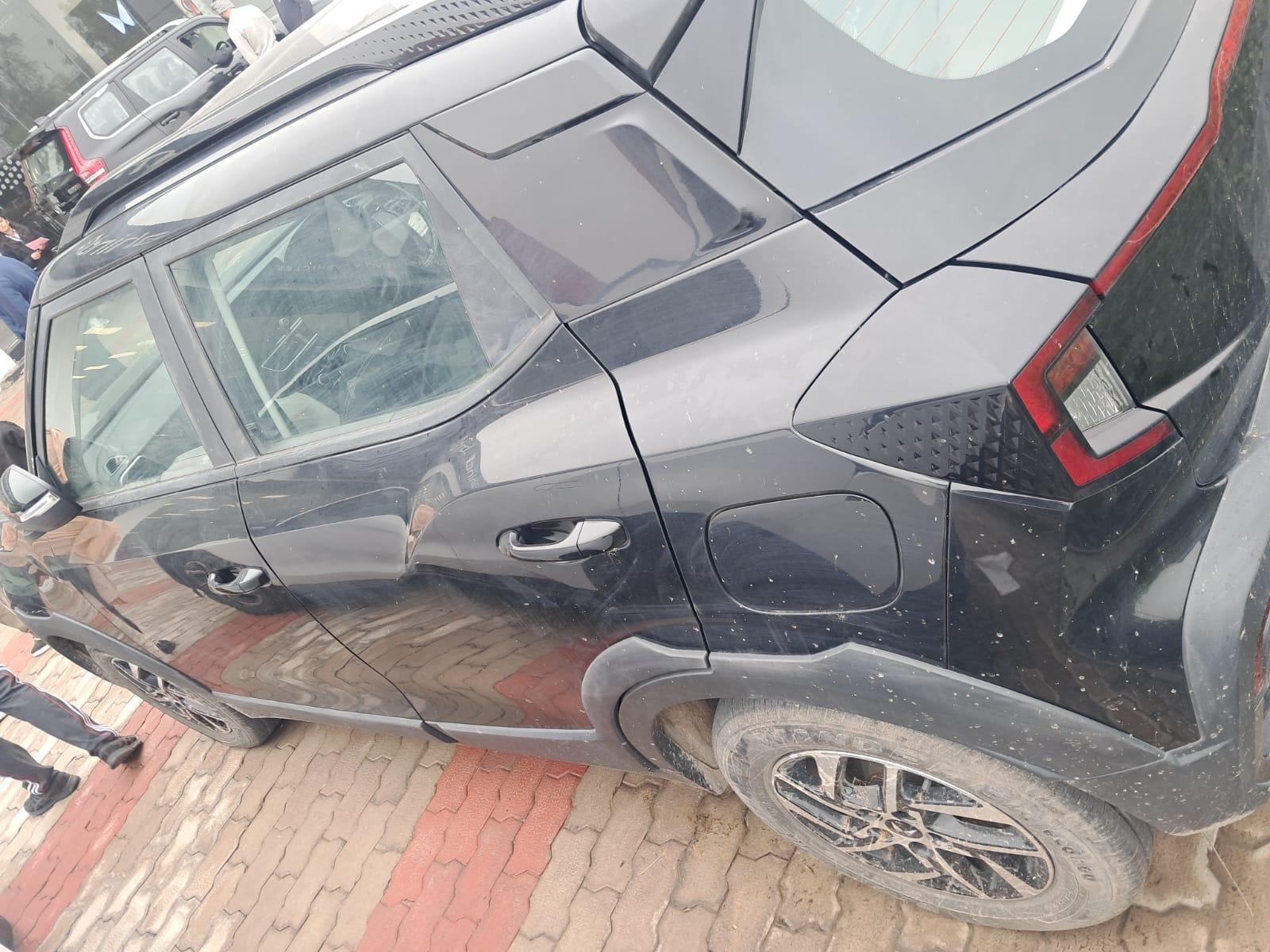 यूज़्ड 2024 महिंद्रा एक्सयूवी 3XO, Rohtak Sector I, Bahadurgarh 2 यूज़्ड 2024 महिंद्रा एक्सयूवी 3XO, Rohtak Sector I, Bahadurgarh 2