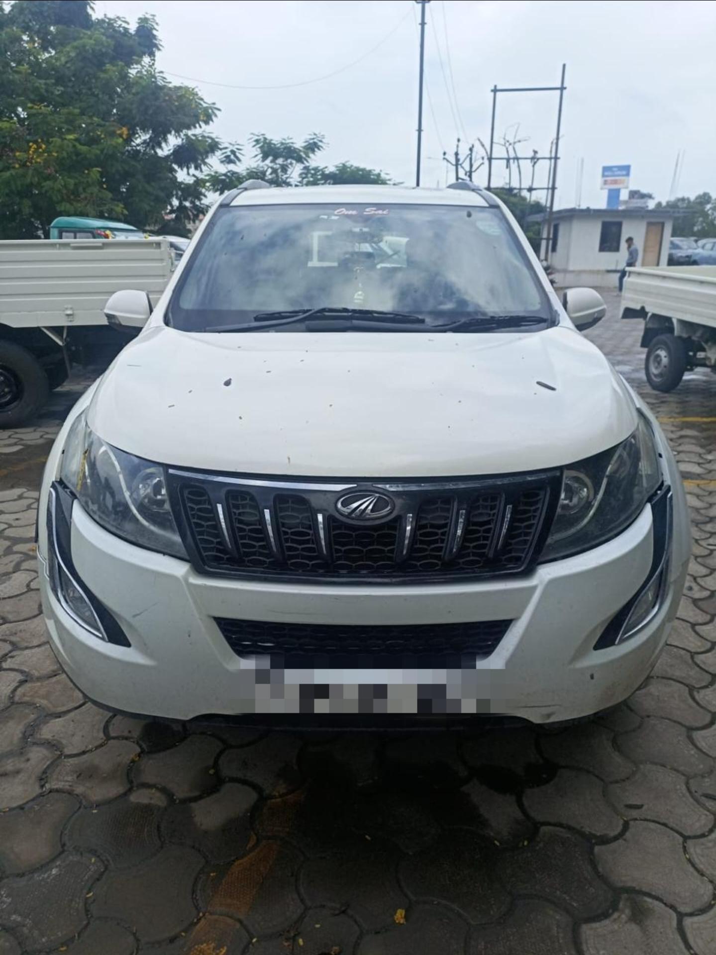 2020 महिंद्रा एक्सयूवी500 W5 BS IV 2020 महिंद्रा एक्सयूवी500 W5 BS IV