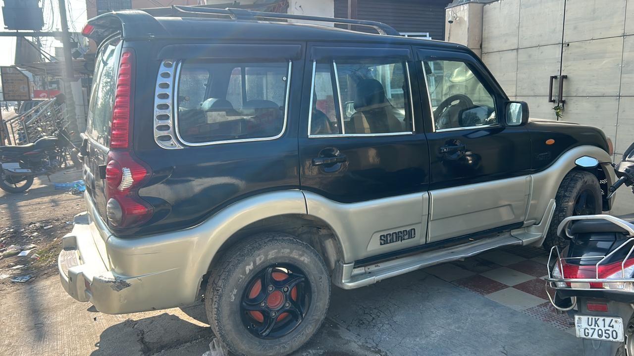 यूज़्ड 2011 महिंद्रा स्कॉर्पियो, Dehradun 1 यूज़्ड 2011 महिंद्रा स्कॉर्पियो, Dehradun 1