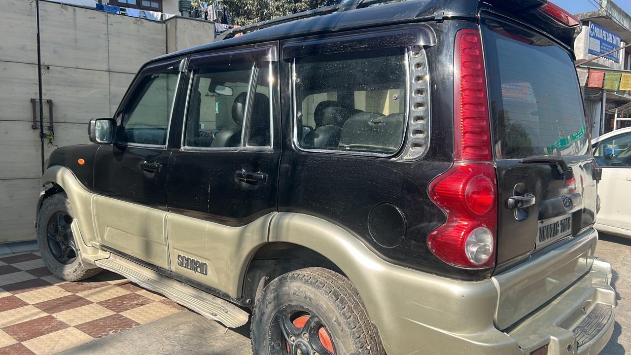 यूज़्ड 2011 महिंद्रा स्कॉर्पियो, Dehradun 3 यूज़्ड 2011 महिंद्रा स्कॉर्पियो, Dehradun 3