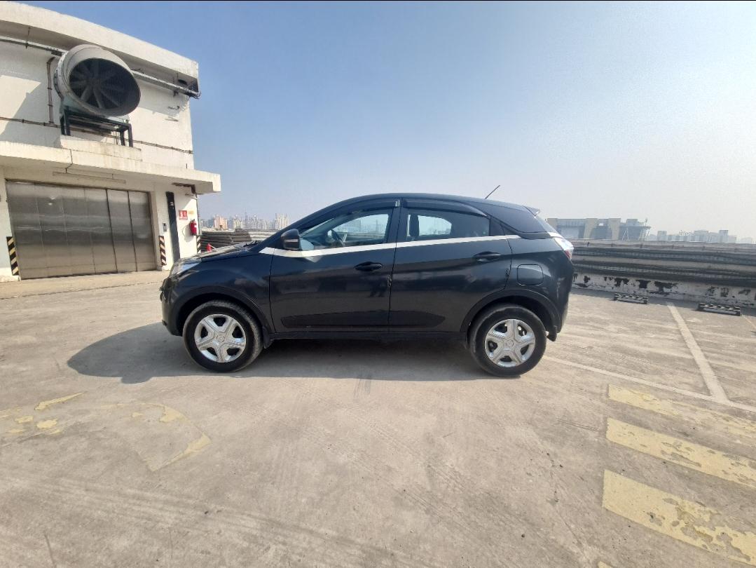 2018 टाटा नेक्सन Revotron XMA AMT 2018 टाटा नेक्सन Revotron XMA AMT