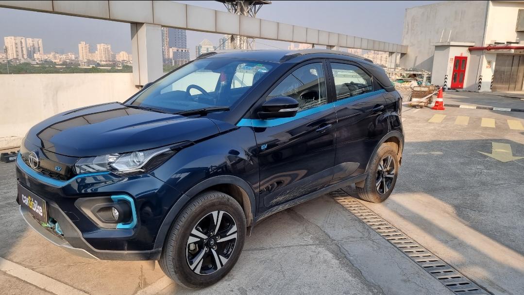 2022 टाटा नेक्सन ईवी XM 3.3 kW 2022 टाटा नेक्सन ईवी XM 3.3 kW