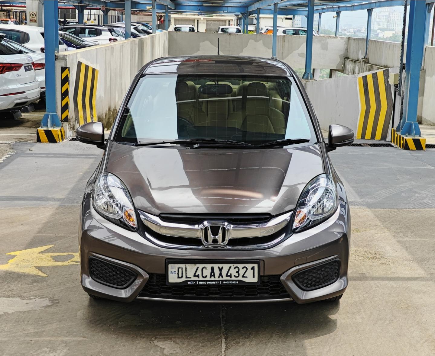 2017 होंडा अमेज़ S MT Petrol BS IV 2017 होंडा अमेज़ S MT Petrol BS IV
