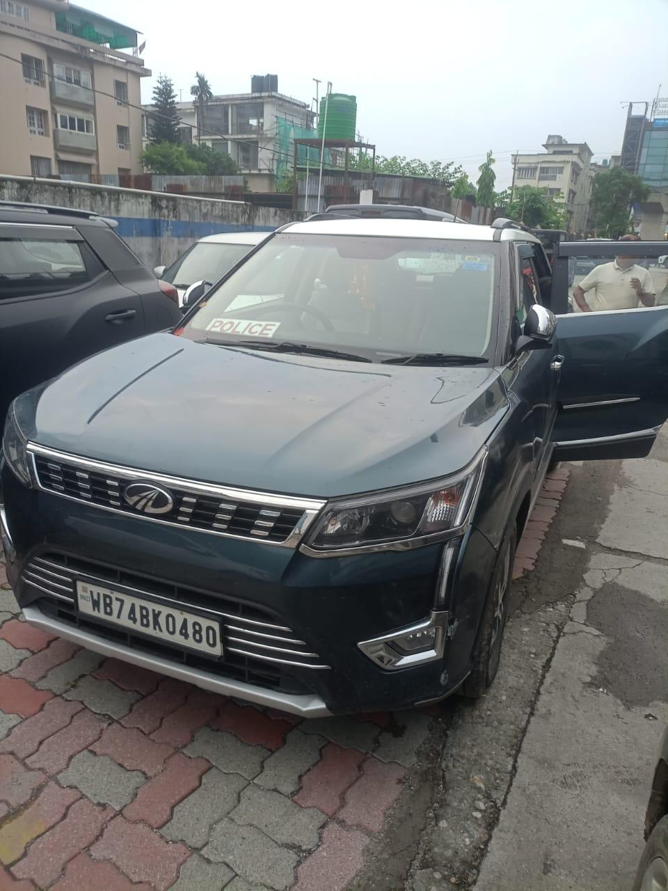 2022 महिंद्रा एक्सयूवी300 W8 Petrol 2022 महिंद्रा एक्सयूवी300 W8 Petrol