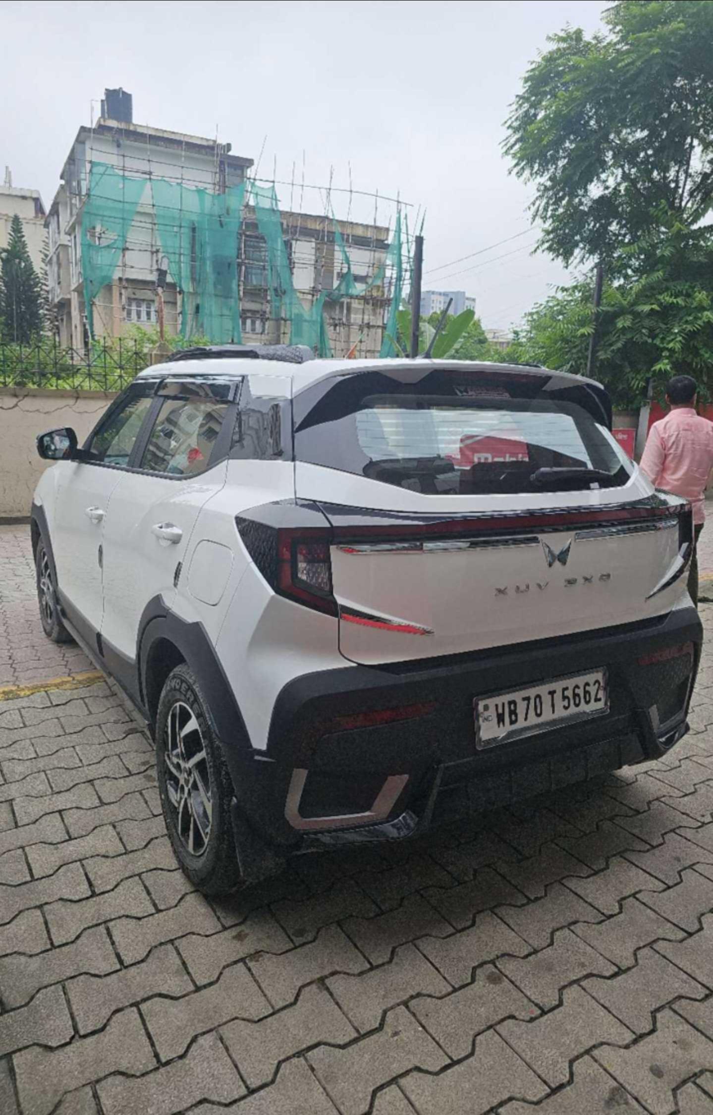 यूज़्ड 2024 महिंद्रा एक्सयूवी 3XO, Siliguri 1 यूज़्ड 2024 महिंद्रा एक्सयूवी 3XO, Siliguri 1