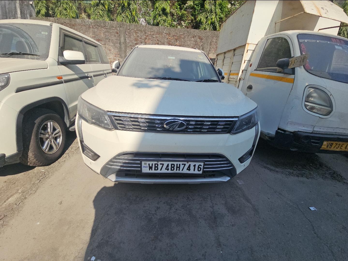 2021 महिंद्रा एक्सयूवी300 W8 (O) Dual Tone Petrol 2021 महिंद्रा एक्सयूवी300 W8 (O) Dual Tone Petrol