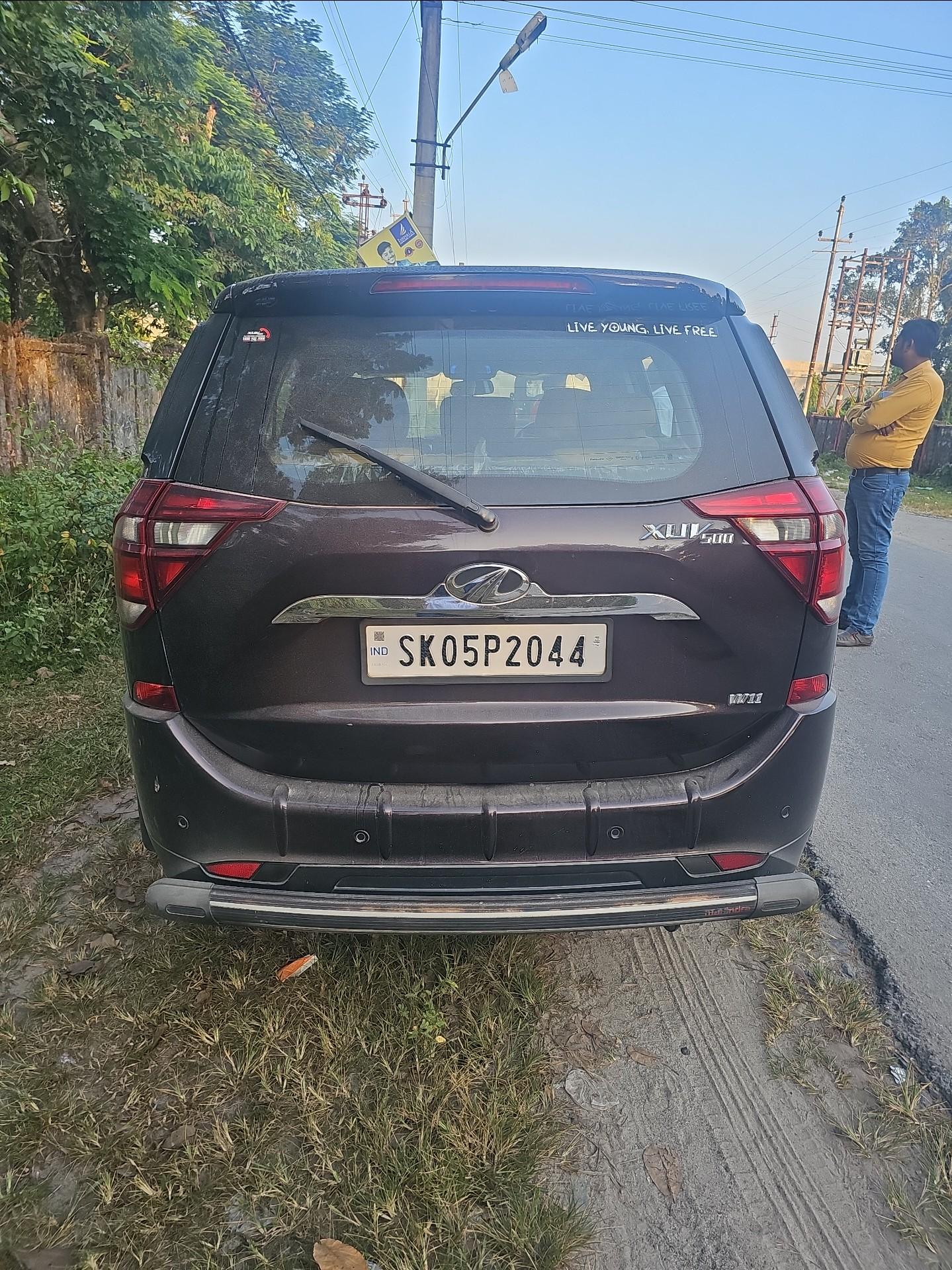 यूज़्ड 2020 महिंद्रा एक्सयूवी500, Sevoke Road, Siliguri 1 यूज़्ड 2020 महिंद्रा एक्सयूवी500, Sevoke Road, Siliguri 1