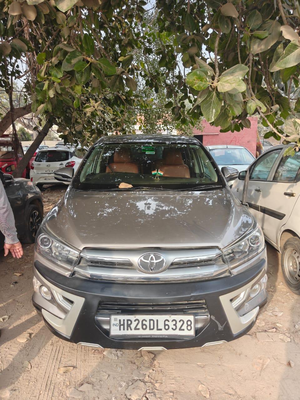 2018 टोयोटा इनोवा क्रिस्टा 2.7 GX MT 8-Seater BS IV 2018 टोयोटा इनोवा क्रिस्टा 2.7 GX MT 8-Seater BS IV