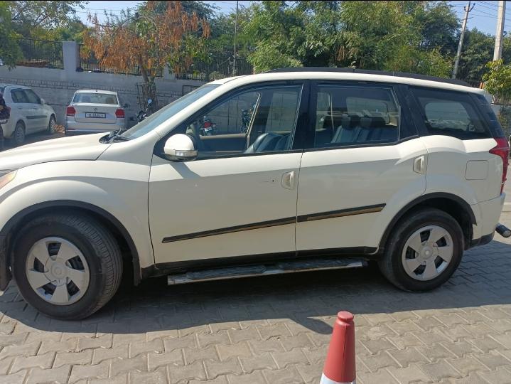 यूज़्ड 2014 महिंद्रा एक्सयूवी500, Auto Market Hisar, Hisar