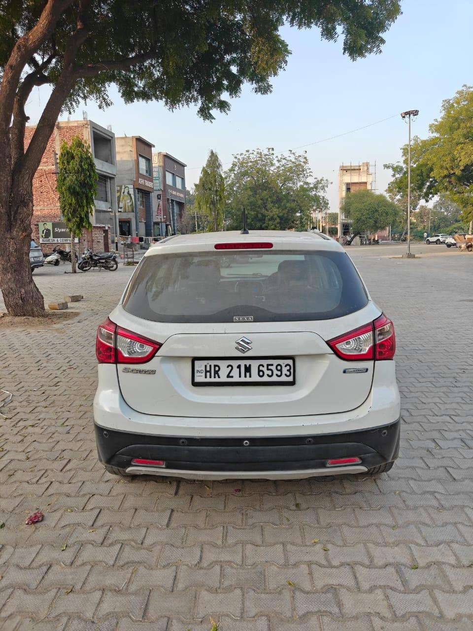 यूज़्ड 2018 मारुति सुजुकी एस-क्रॉस, Auto Market Hisar, Hisar 1 यूज़्ड 2018 मारुति सुजुकी एस-क्रॉस, Auto Market Hisar, Hisar 1