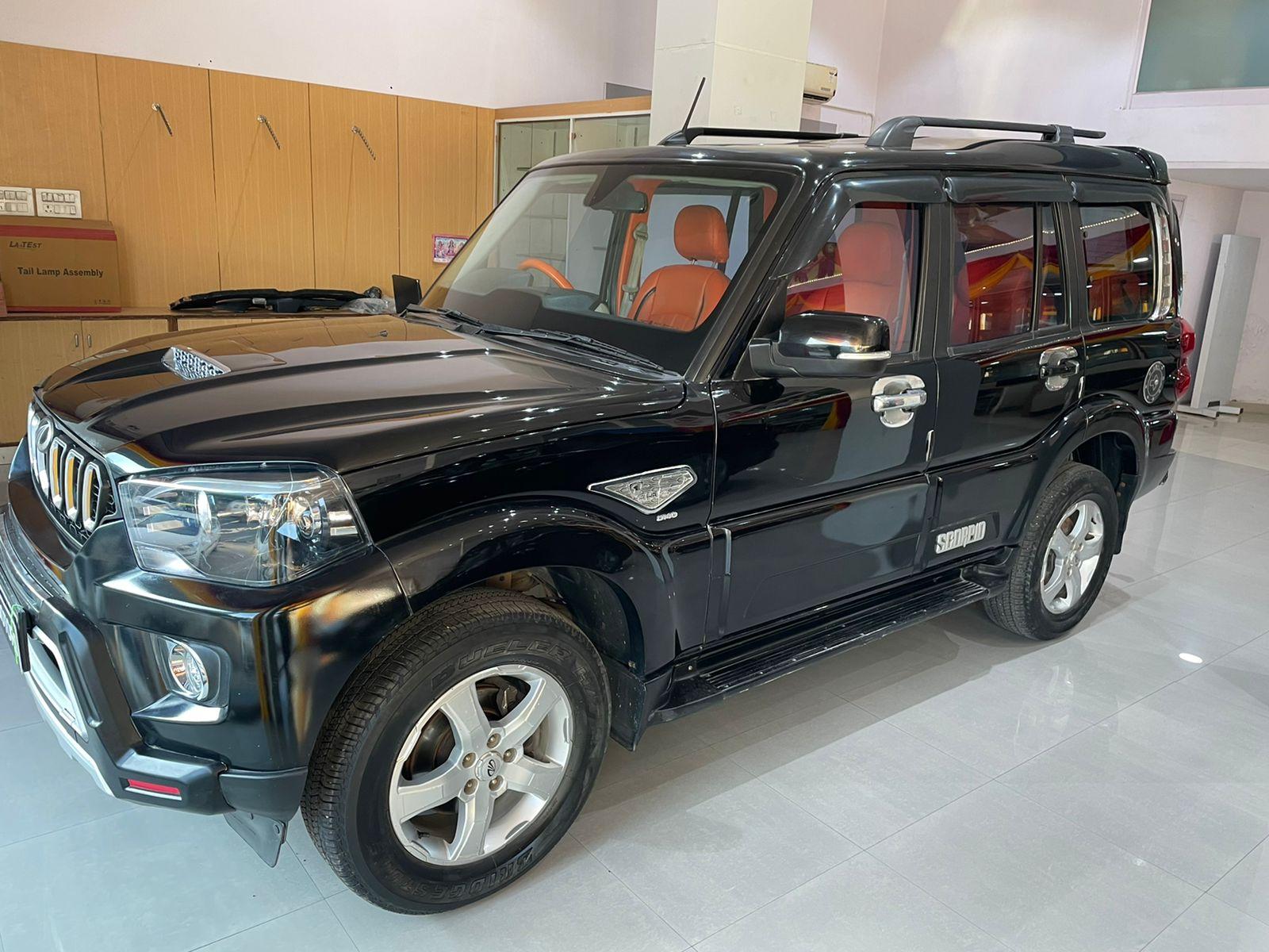 2019 महिंद्रा स्कॉर्पियो S11 2WD BS IV 2019 महिंद्रा स्कॉर्पियो S11 2WD BS IV