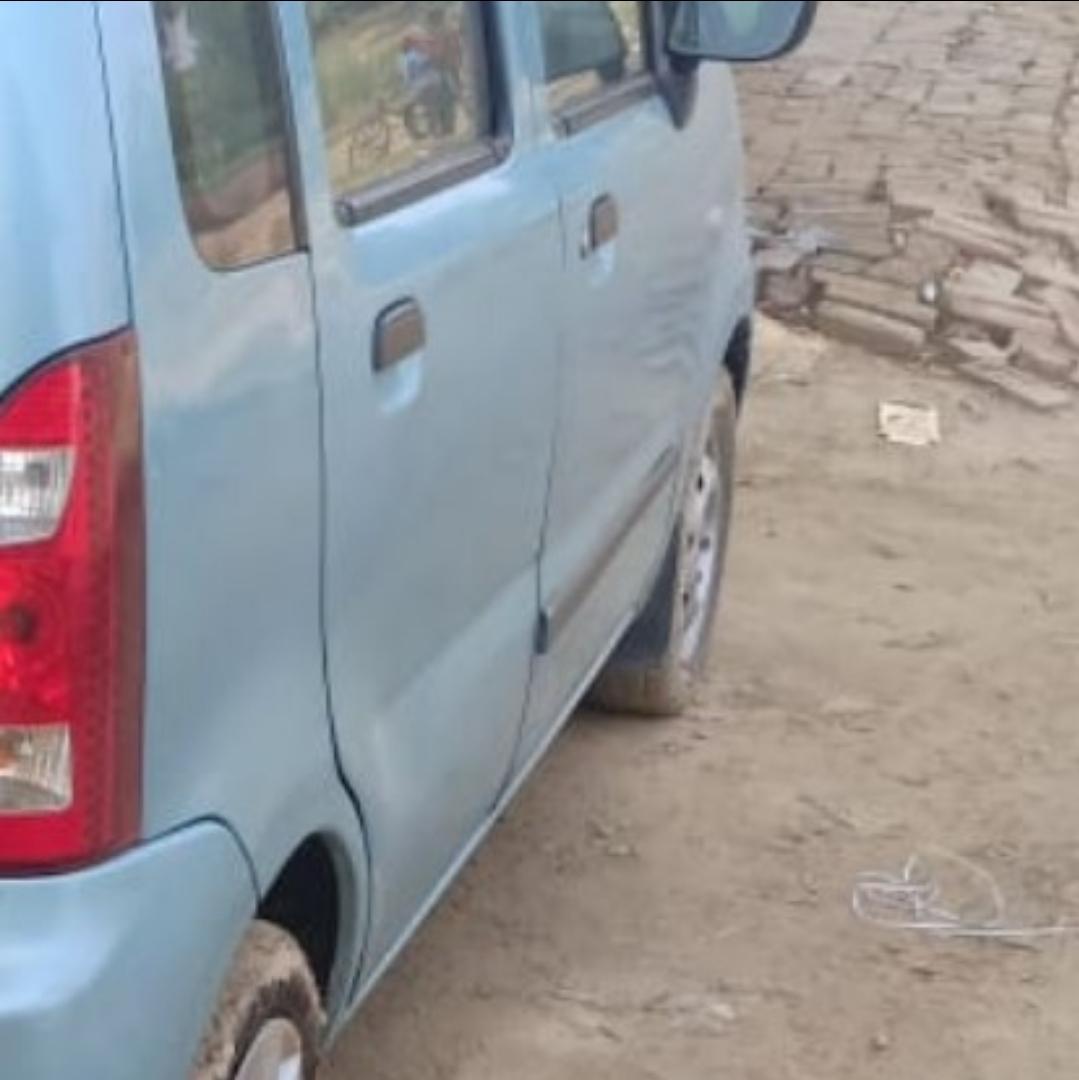 2010 मारुति सुजुकी वैगन आर LX 2010 मारुति सुजुकी वैगन आर LX