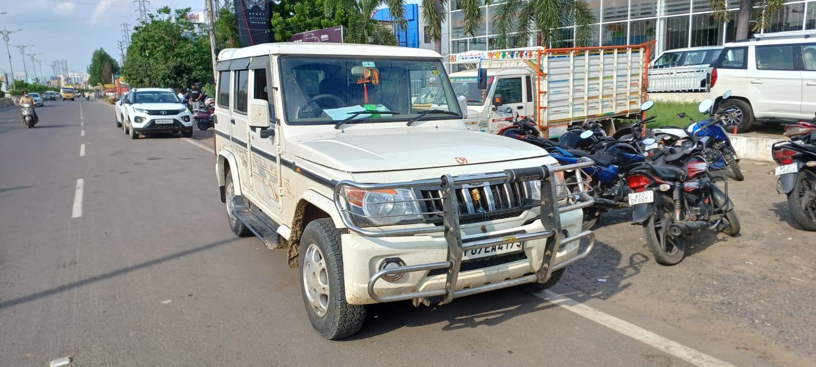 2018 महिंद्रा बोलेरो Power Plus ZLX BS4 2018 महिंद्रा बोलेरो Power Plus ZLX BS4