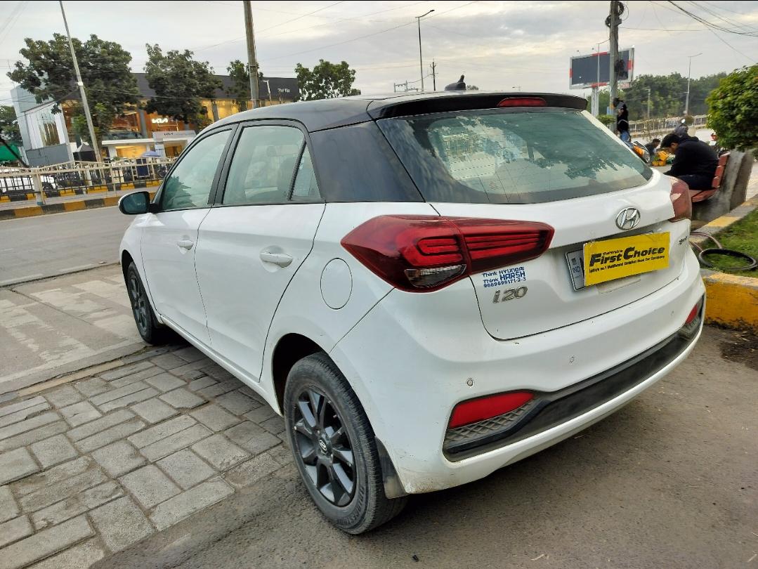 यूज़्ड 2019 ह्युंडई  ईलाइट आई20, Vijay Nagar, Indore 4 यूज़्ड 2019 ह्युंडई  ईलाइट आई20, Vijay Nagar, Indore 4