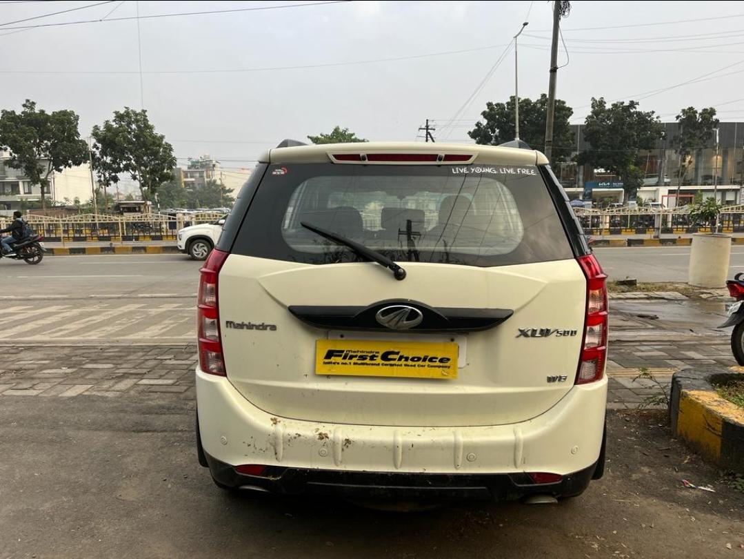 यूज़्ड 2016 महिंद्रा एक्सयूवी500, Vijay Nagar, Indore 3 यूज़्ड 2016 महिंद्रा एक्सयूवी500, Vijay Nagar, Indore 3