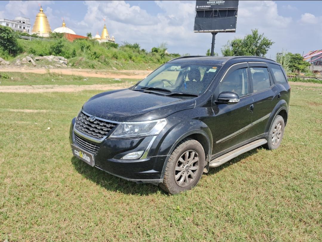 2018 महिंद्रा एक्सयूवी500 W9 BS IV 2018 महिंद्रा एक्सयूवी500 W9 BS IV