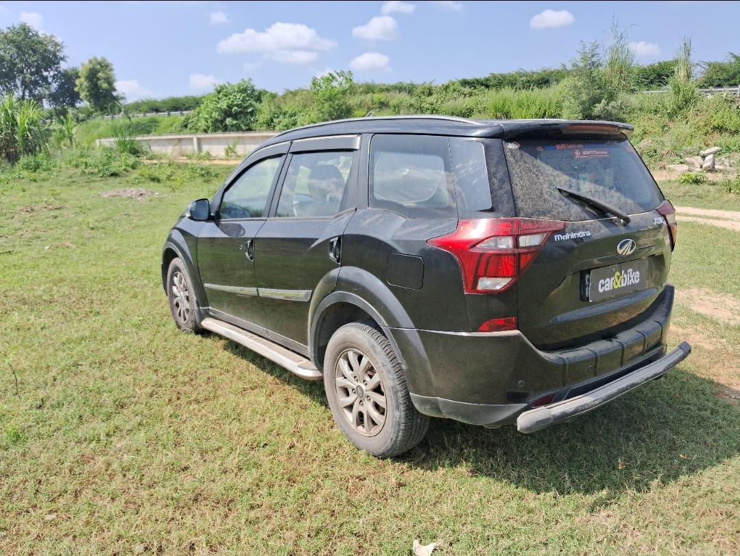 यूज़्ड 2018 महिंद्रा एक्सयूवी500, Salempur Mehdood, Haridwar 2 यूज़्ड 2018 महिंद्रा एक्सयूवी500, Salempur Mehdood, Haridwar 2