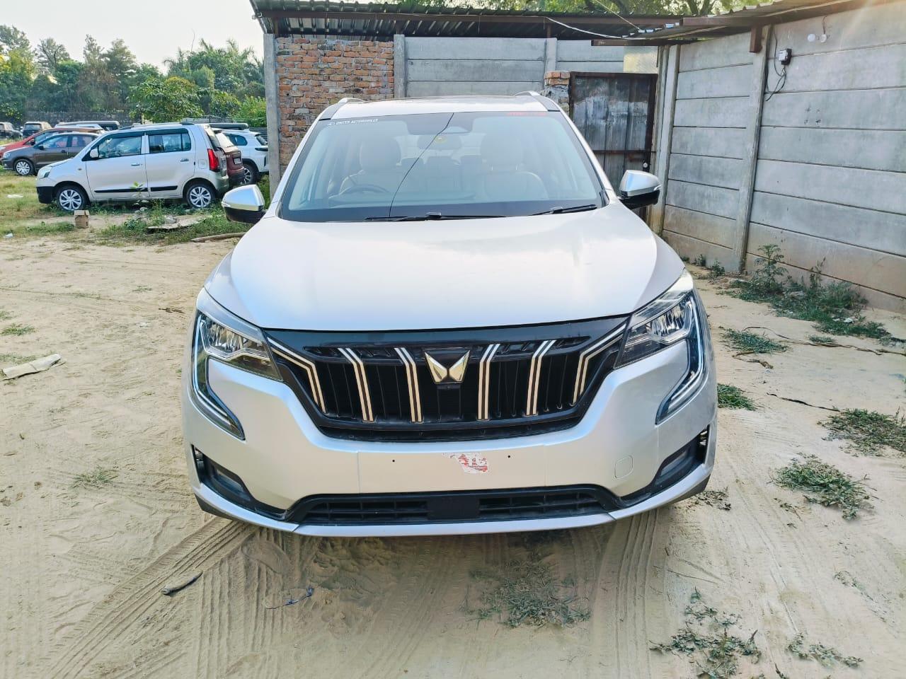 2021 महिंद्रा एक्सयूवी700 AX7 AT Luxury Petrol 7 STR 2021 महिंद्रा एक्सयूवी700 AX7 AT Luxury Petrol 7 STR