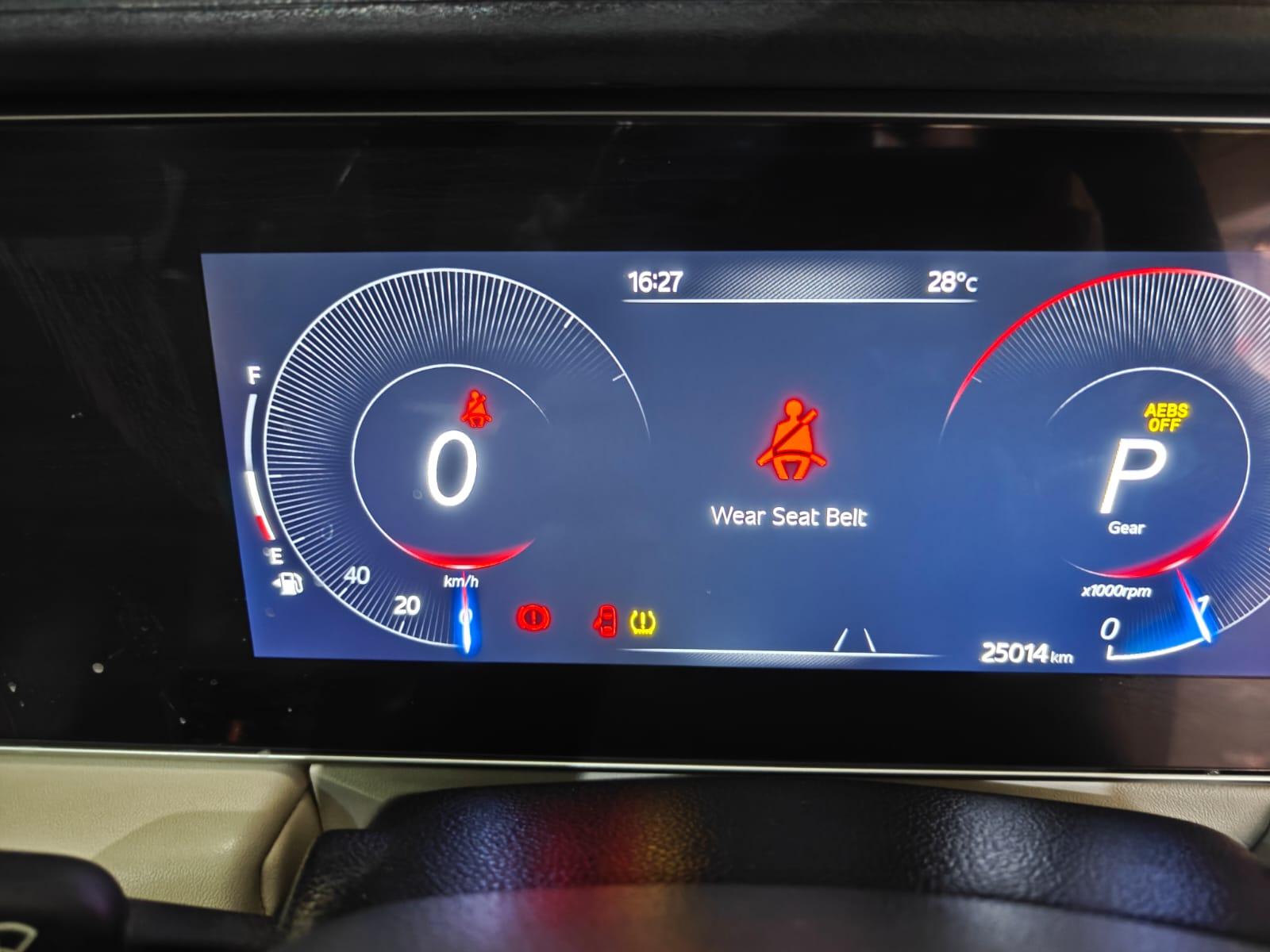 यूज़्ड 2023 महिंद्रा एक्सयूवी700, Faridabad New Delhi 10 यूज़्ड 2023 महिंद्रा एक्सयूवी700, Faridabad New Delhi 10