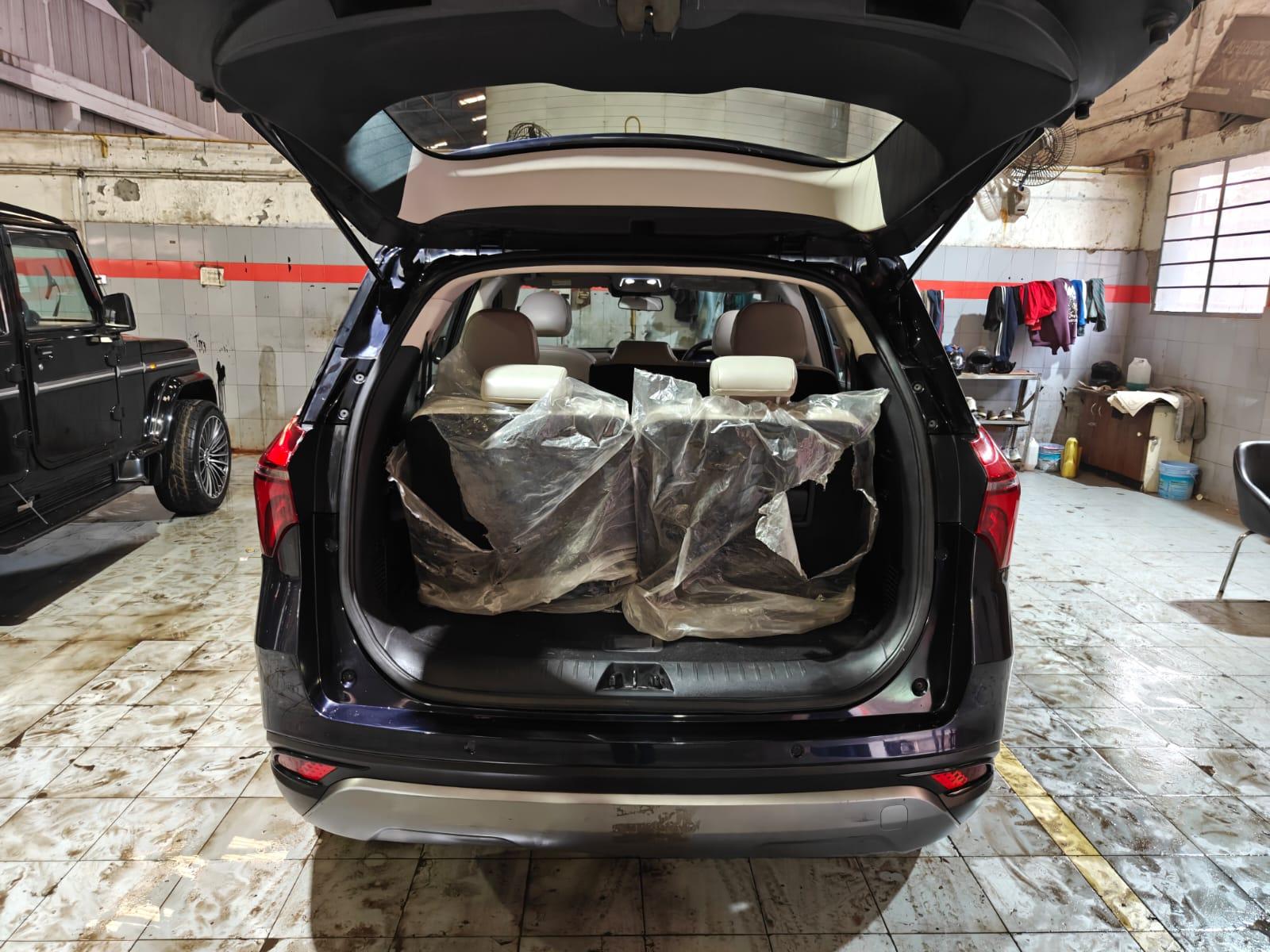 यूज़्ड 2023 महिंद्रा एक्सयूवी700, Faridabad New Delhi 9 यूज़्ड 2023 महिंद्रा एक्सयूवी700, Faridabad New Delhi 9