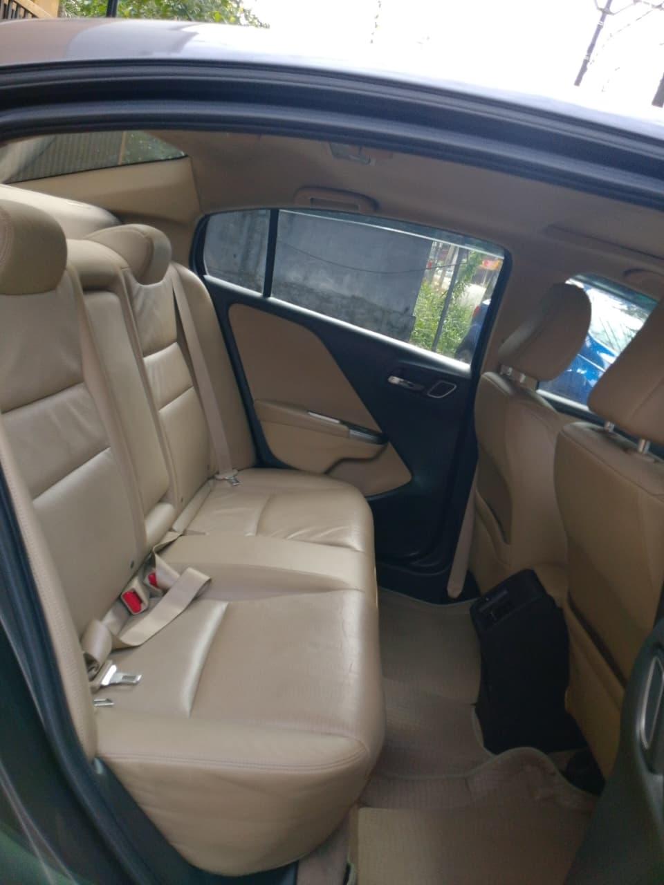 यूज़्ड 2017 होंडा सिटी ज़ेडएक्स, Ponkunnam Court, Kottayam 14 यूज़्ड 2017 होंडा सिटी ज़ेडएक्स, Ponkunnam Court, Kottayam 14