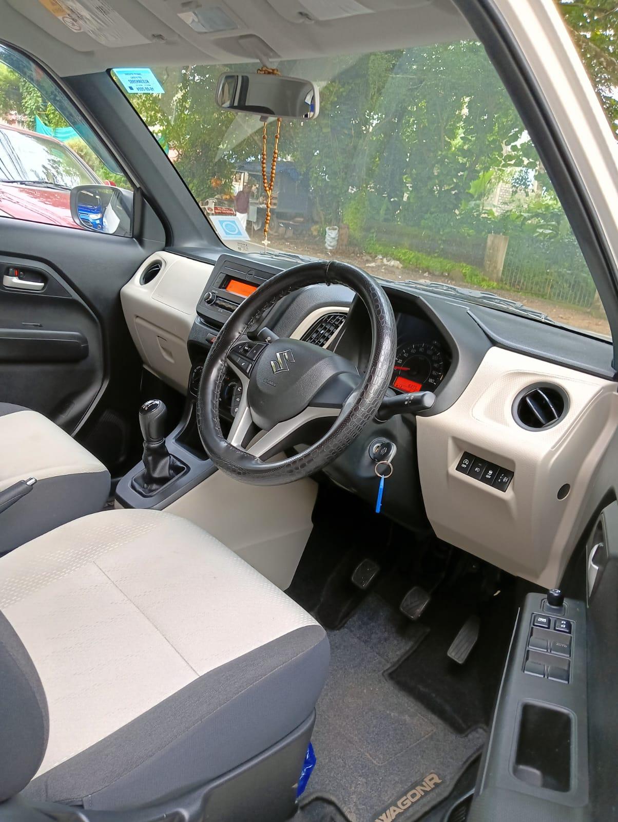 यूज़्ड 2024 मारुति सुजुकी वैगन आर, Kottayam  13 यूज़्ड 2024 मारुति सुजुकी वैगन आर, Kottayam  13