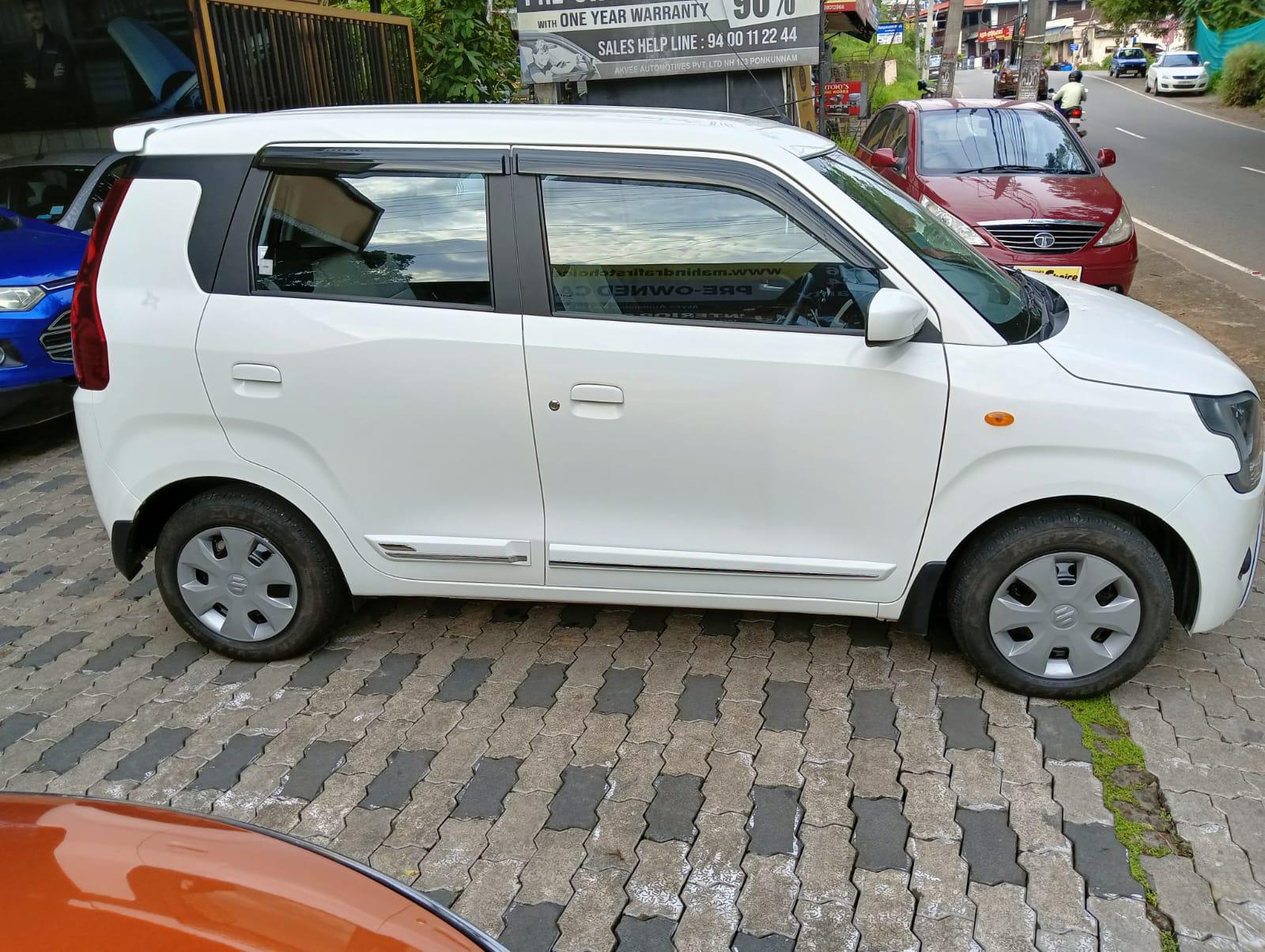 यूज़्ड 2024 मारुति सुजुकी वैगन आर, Kottayam  8 यूज़्ड 2024 मारुति सुजुकी वैगन आर, Kottayam  8