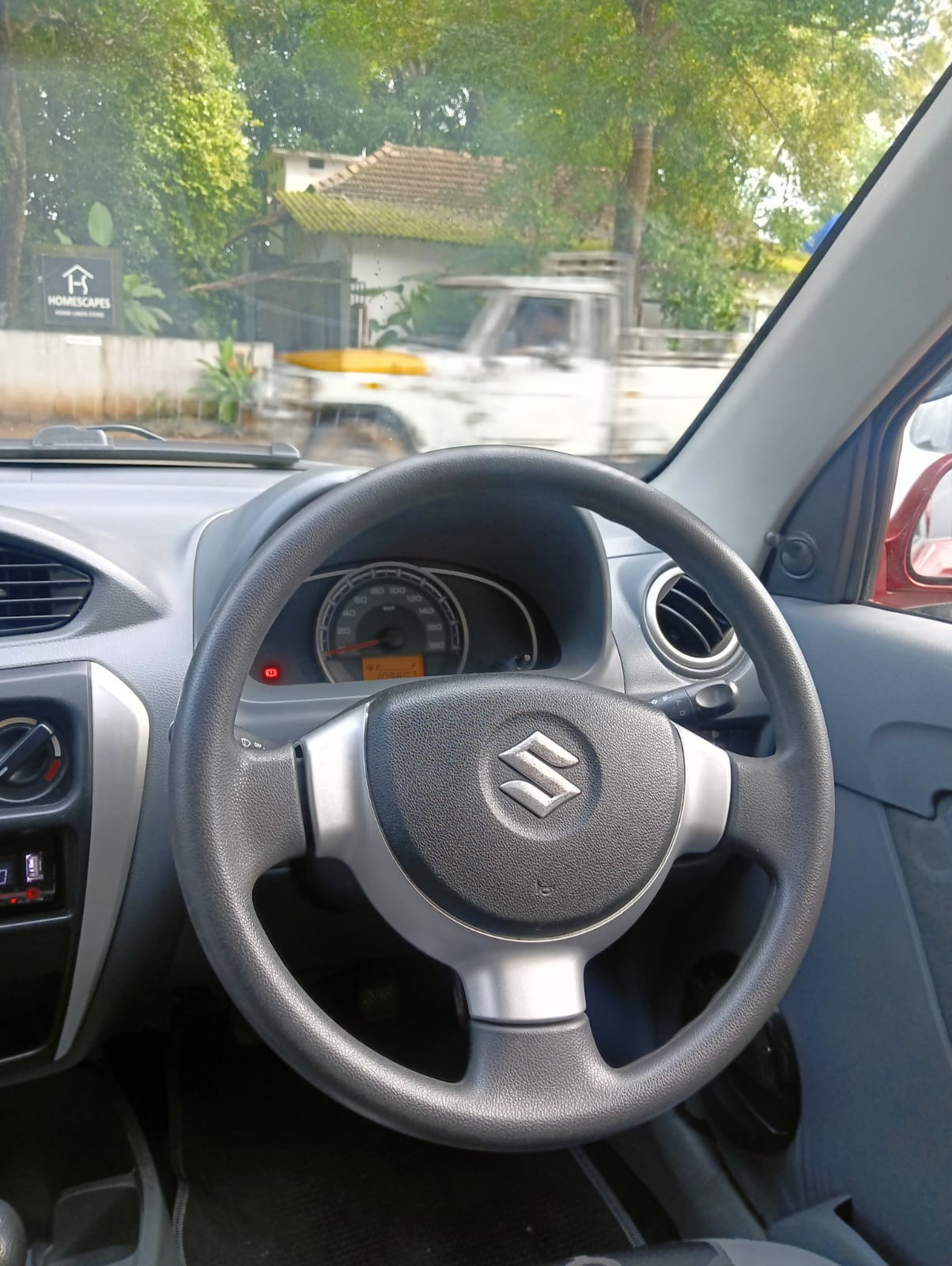 Alto 800 image 11 Alto 800 image 11