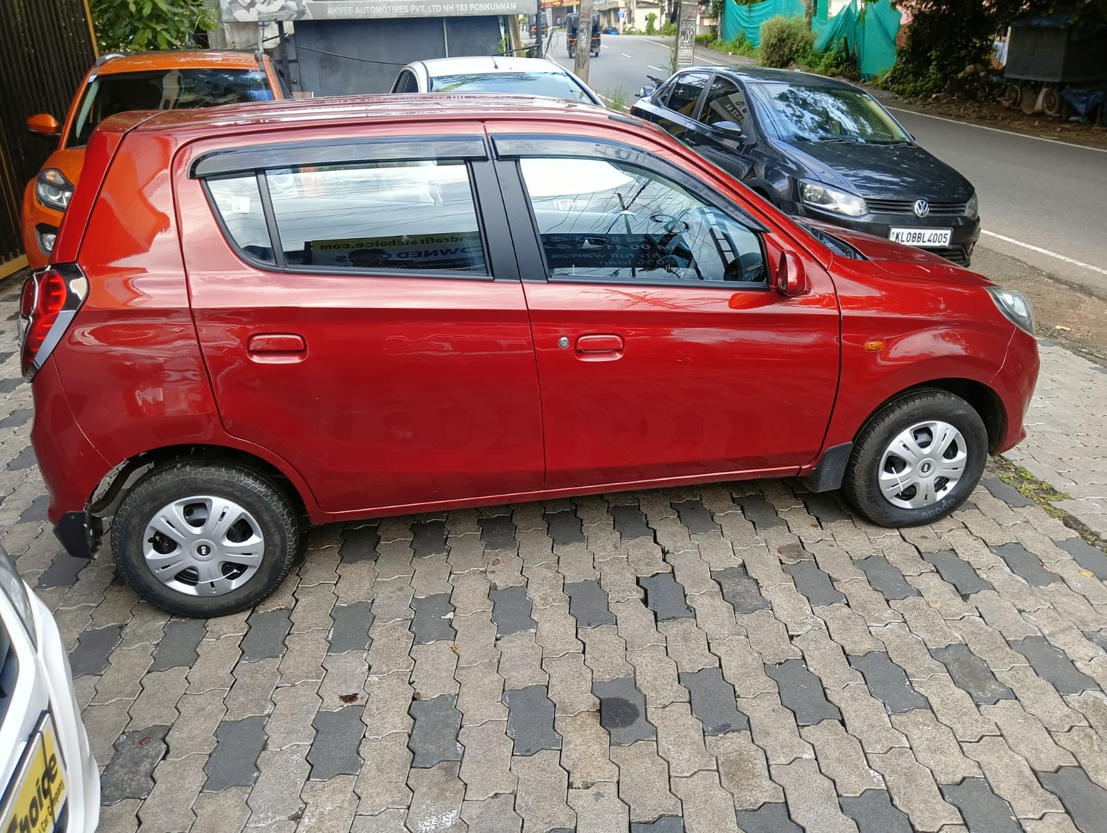 Alto 800 image 9 Alto 800 image 9