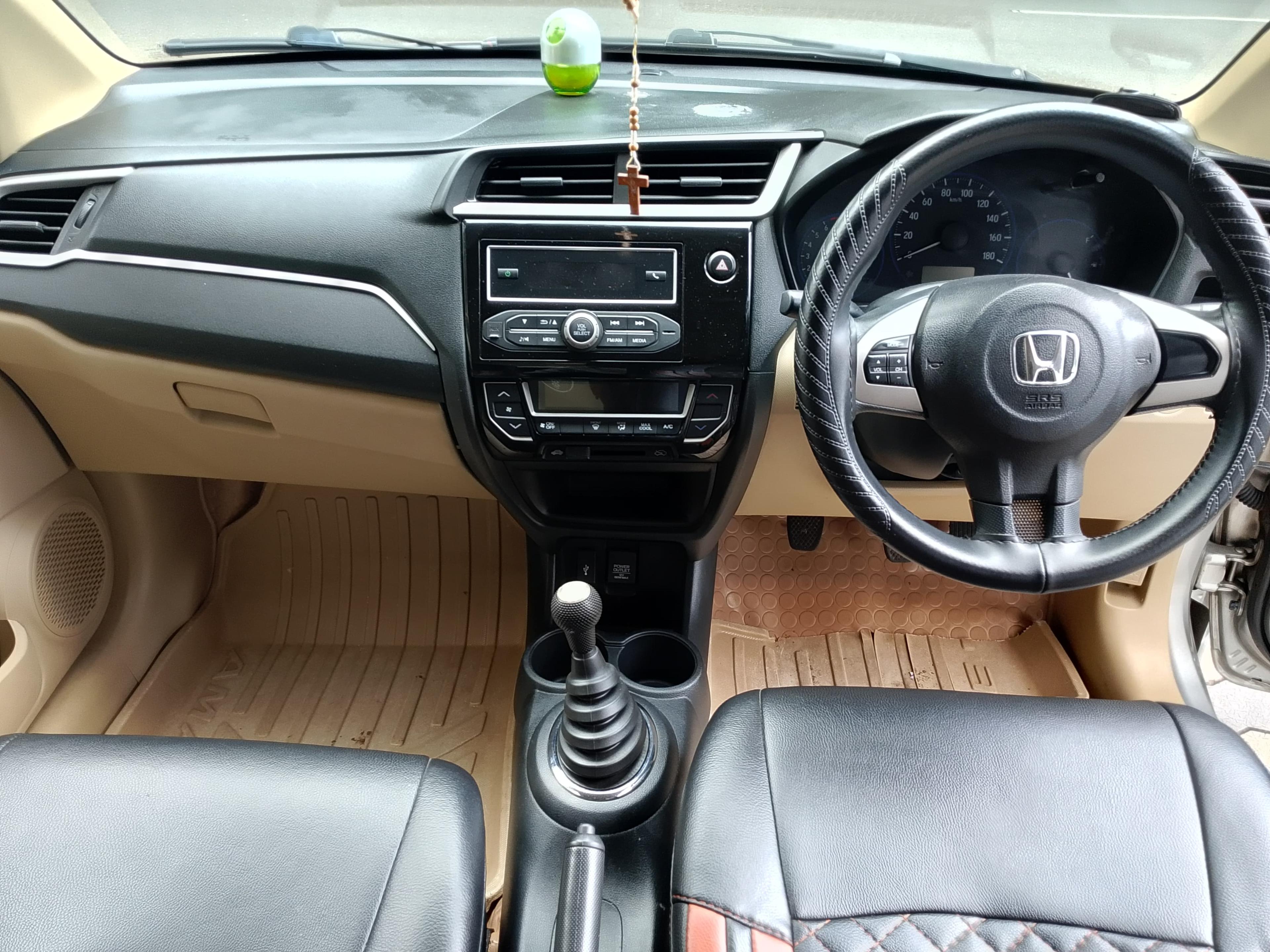 यूज़्ड 2018 होंडा अमेज़, Ponkunnam Court, Kottayam 11 यूज़्ड 2018 होंडा अमेज़, Ponkunnam Court, Kottayam 11