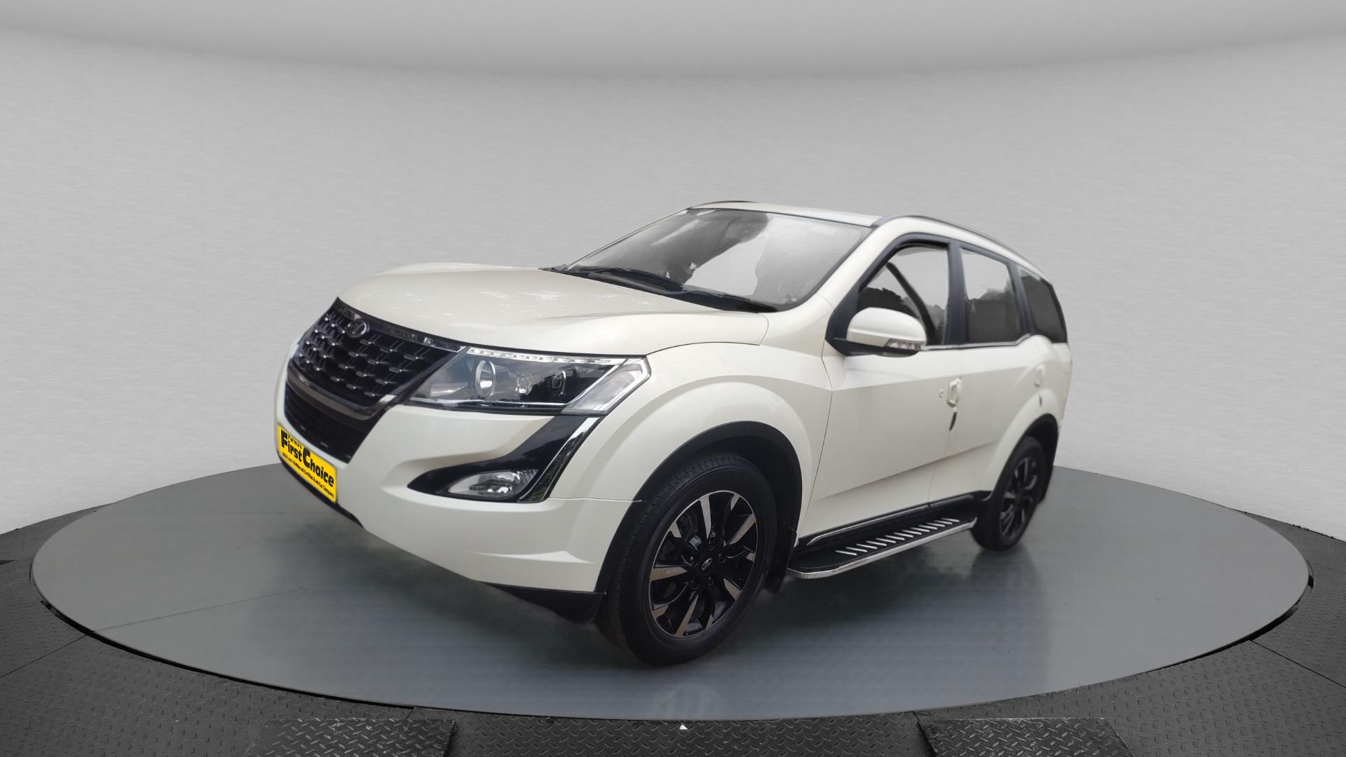 2021 महिंद्रा एक्सयूवी500 W11 2021 महिंद्रा एक्सयूवी500 W11