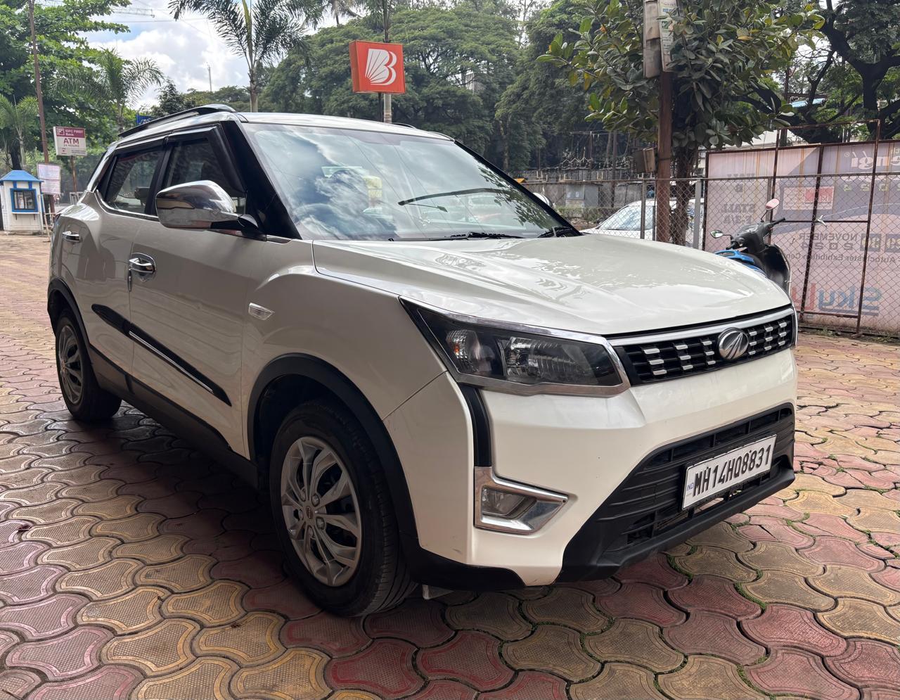 2019 महिंद्रा एक्सयूवी300 W6 Diesel BS IV 2019 महिंद्रा एक्सयूवी300 W6 Diesel BS IV