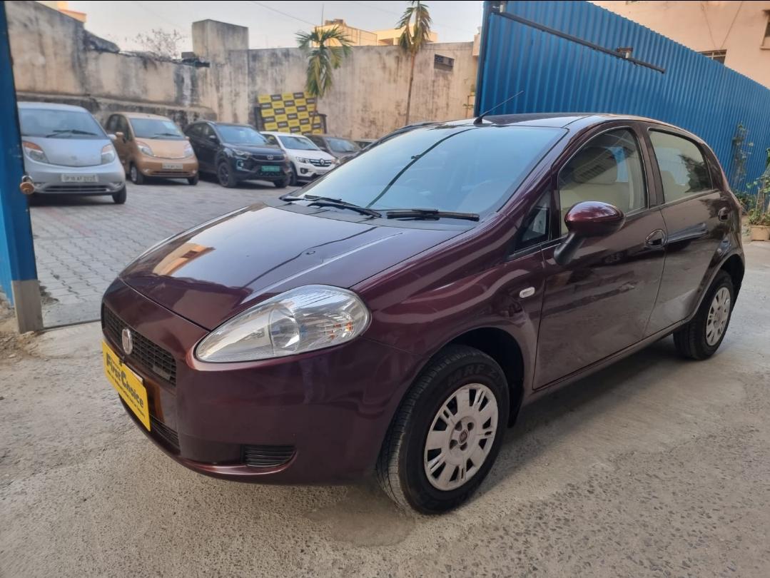 2014 फिएट ग्रैंड पुंटो 1.2 Active 2014 फिएट ग्रैंड पुंटो 1.2 Active