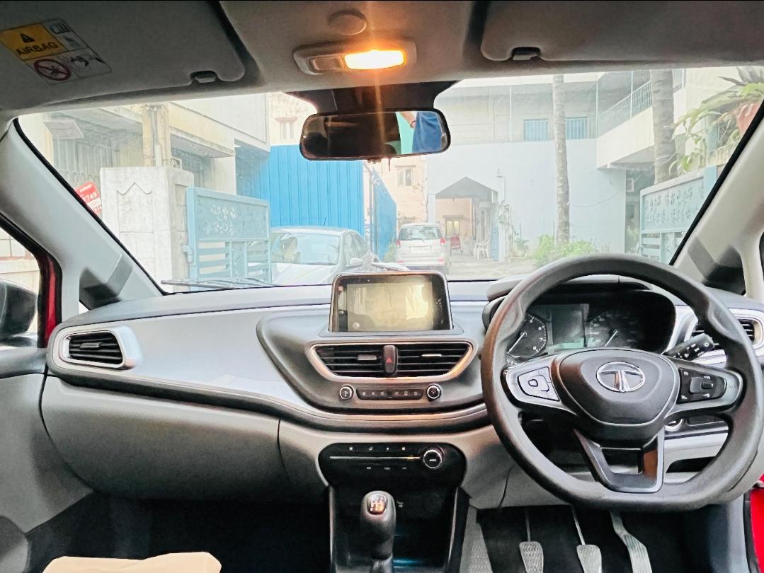 यूज़्ड 2020 टाटा अलट्रोज़, Singasandra, Bangalore 16 यूज़्ड 2020 टाटा अलट्रोज़, Singasandra, Bangalore 16