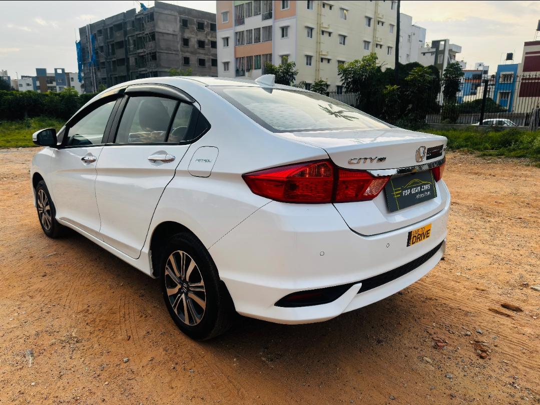 यूज़्ड 2021 होंडा सिटी, Singasandra, Bangalore 2 यूज़्ड 2021 होंडा सिटी, Singasandra, Bangalore 2