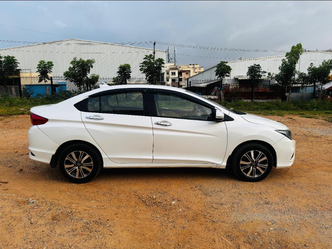 यूज़्ड 2021 होंडा सिटी, Singasandra, Bangalore 5 यूज़्ड 2021 होंडा सिटी, Singasandra, Bangalore 5