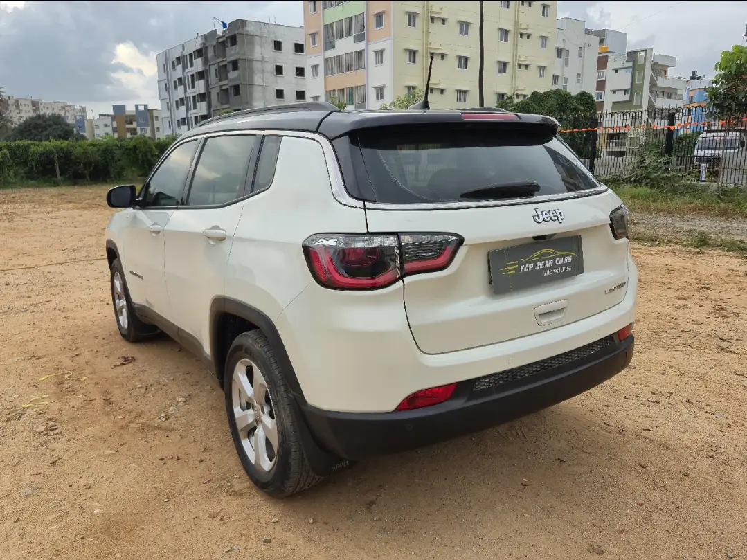 यूज़्ड 2018 जीप कम्पास, Singasandra, Bangalore 2 यूज़्ड 2018 जीप कम्पास, Singasandra, Bangalore 2