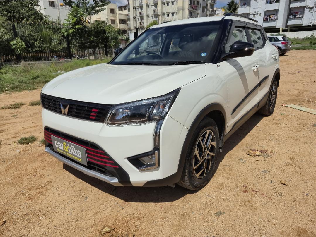 2022 महिंद्रा एक्सयूवी300 W8 Petrol 2022 महिंद्रा एक्सयूवी300 W8 Petrol