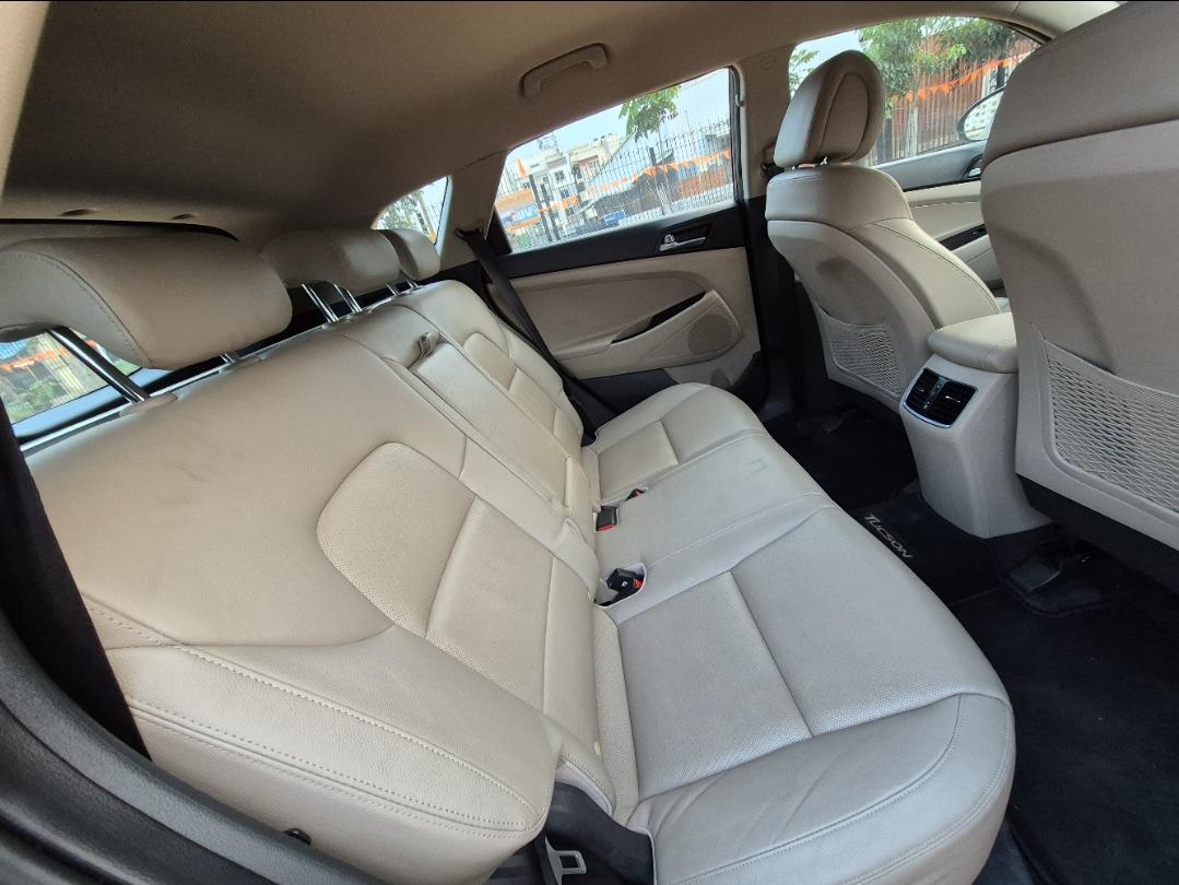 यूज़्ड 2017 ह्युंडई ट्यूशॉ, Singasandra, Bangalore 14 यूज़्ड 2017 ह्युंडई ट्यूशॉ, Singasandra, Bangalore 14