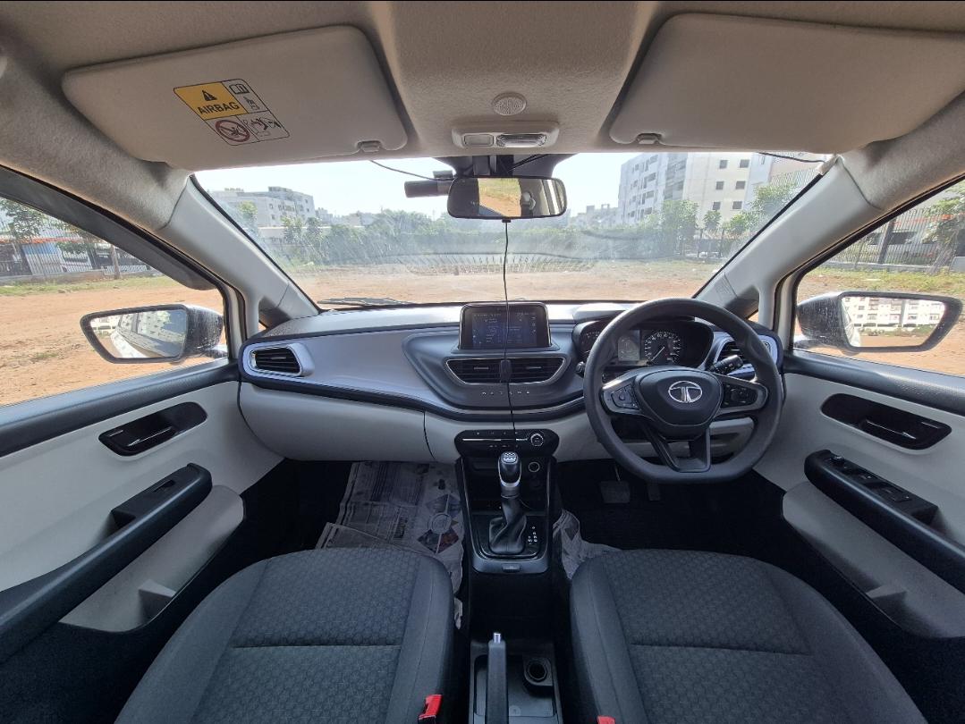 यूज़्ड 2023 टाटा अलट्रोज़, Singasandra, Bangalore 11 यूज़्ड 2023 टाटा अलट्रोज़, Singasandra, Bangalore 11