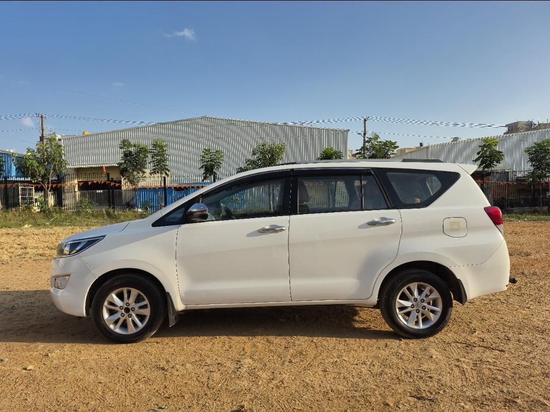 यूज़्ड 2020 टोयोटा इनोवा क्रिस्टा, Singasandra, Bangalore 1 यूज़्ड 2020 टोयोटा इनोवा क्रिस्टा, Singasandra, Bangalore 1