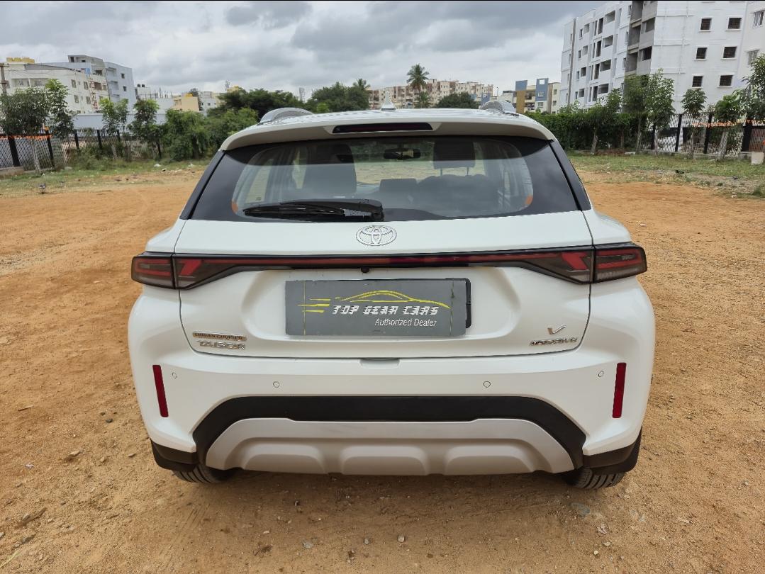 यूज़्ड 2024 टोयोटा अर्बन क्रूजर टैसर, Singasandra, Bangalore 3 यूज़्ड 2024 टोयोटा अर्बन क्रूजर टैसर, Singasandra, Bangalore 3