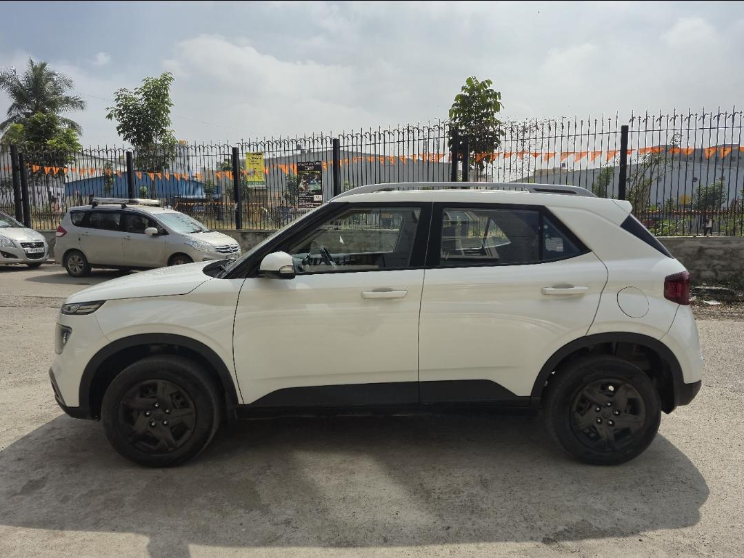 यूज़्ड 2021 ह्युंडई वेन्यू, Singasandra, Bangalore 1 यूज़्ड 2021 ह्युंडई वेन्यू, Singasandra, Bangalore 1