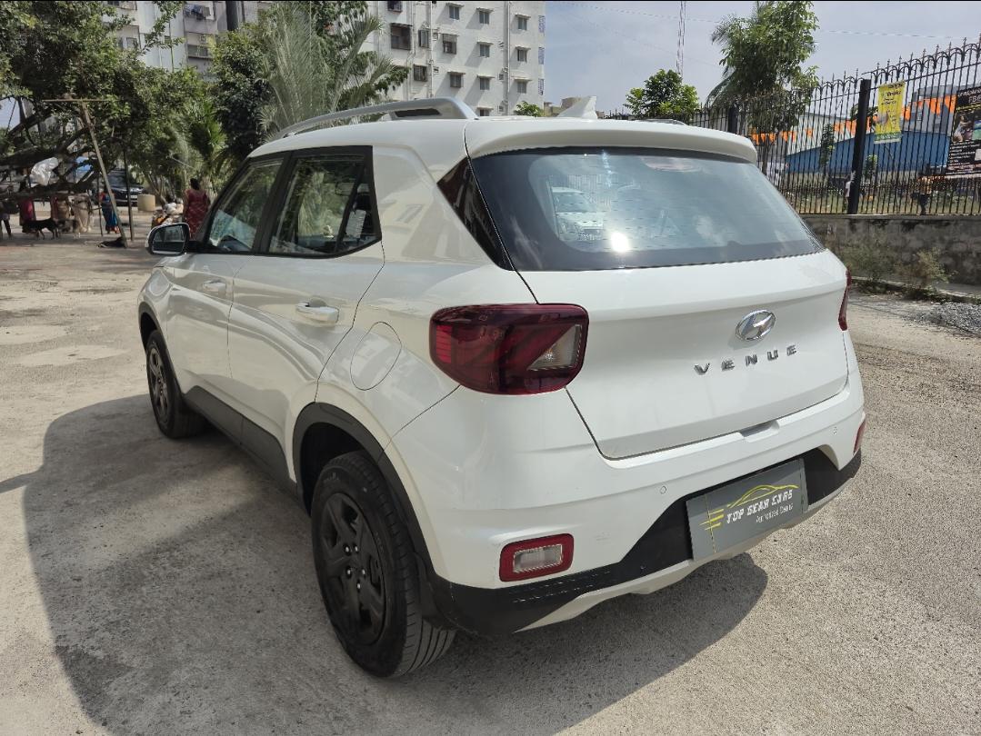 यूज़्ड 2021 ह्युंडई वेन्यू, Singasandra, Bangalore 2 यूज़्ड 2021 ह्युंडई वेन्यू, Singasandra, Bangalore 2