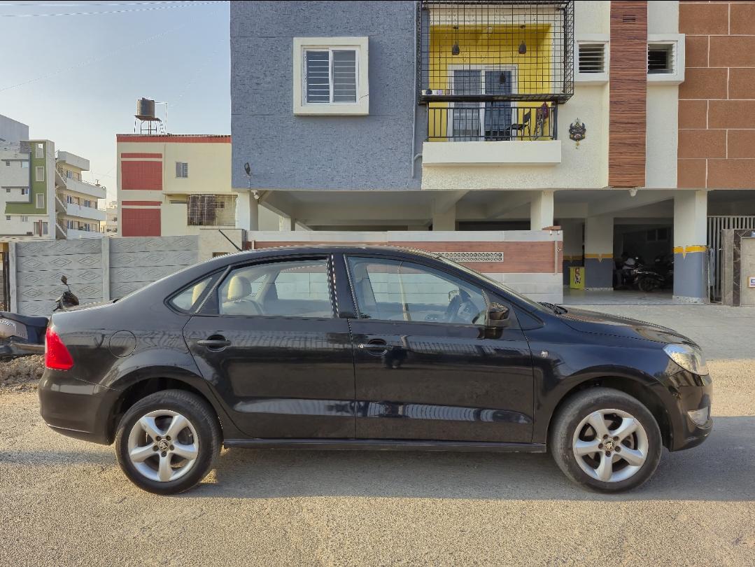 यूज़्ड 2015 स्कोडा रैपिड, Singasandra, Bangalore 5 यूज़्ड 2015 स्कोडा रैपिड, Singasandra, Bangalore 5