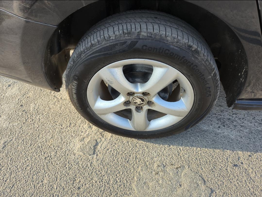 यूज़्ड 2015 स्कोडा रैपिड, Singasandra, Bangalore 8 यूज़्ड 2015 स्कोडा रैपिड, Singasandra, Bangalore 8