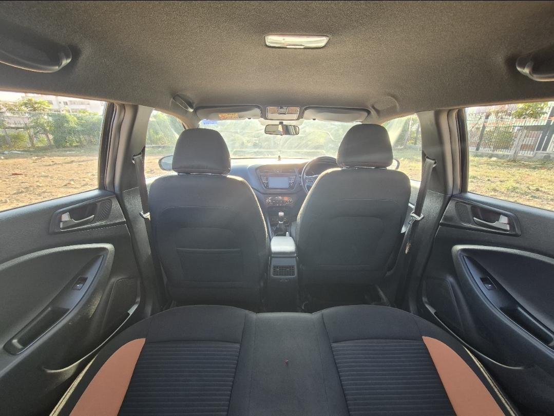 यूज़्ड 2016 ह्युंडई आई20 एक्टिव, Singasandra, Bangalore 15 यूज़्ड 2016 ह्युंडई आई20 एक्टिव, Singasandra, Bangalore 15