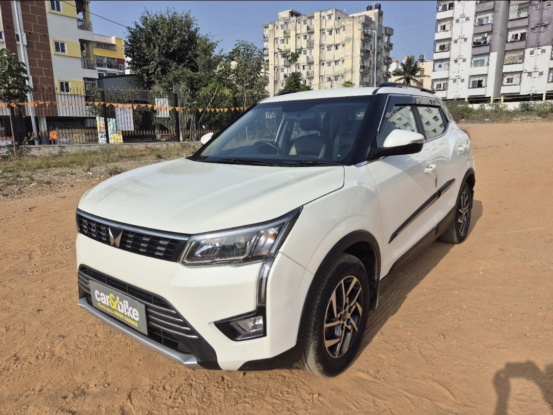 2022 महिंद्रा एक्सयूवी300 W8 (O) Petrol 2022 महिंद्रा एक्सयूवी300 W8 (O) Petrol